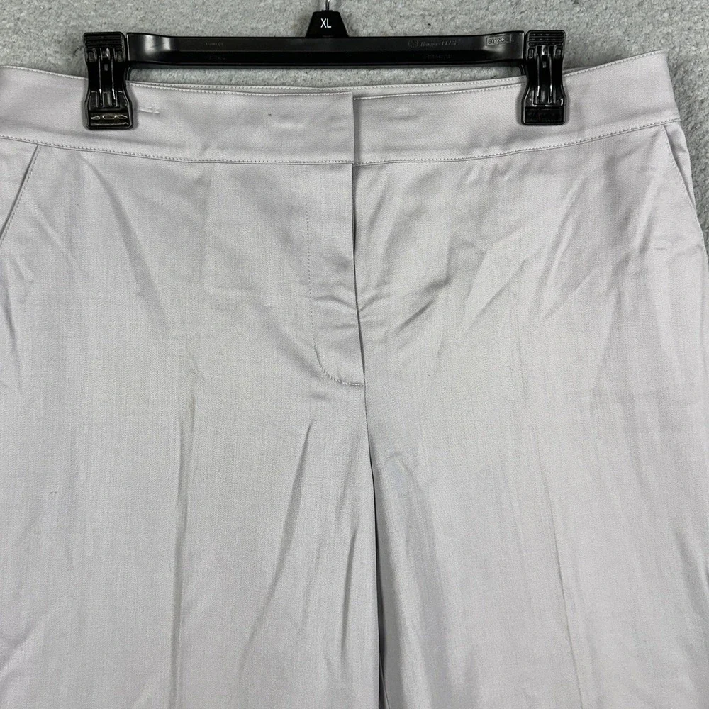 St. John Pants Womens 10 Light Grey Straight Leg Dress Flat Front Office Formal